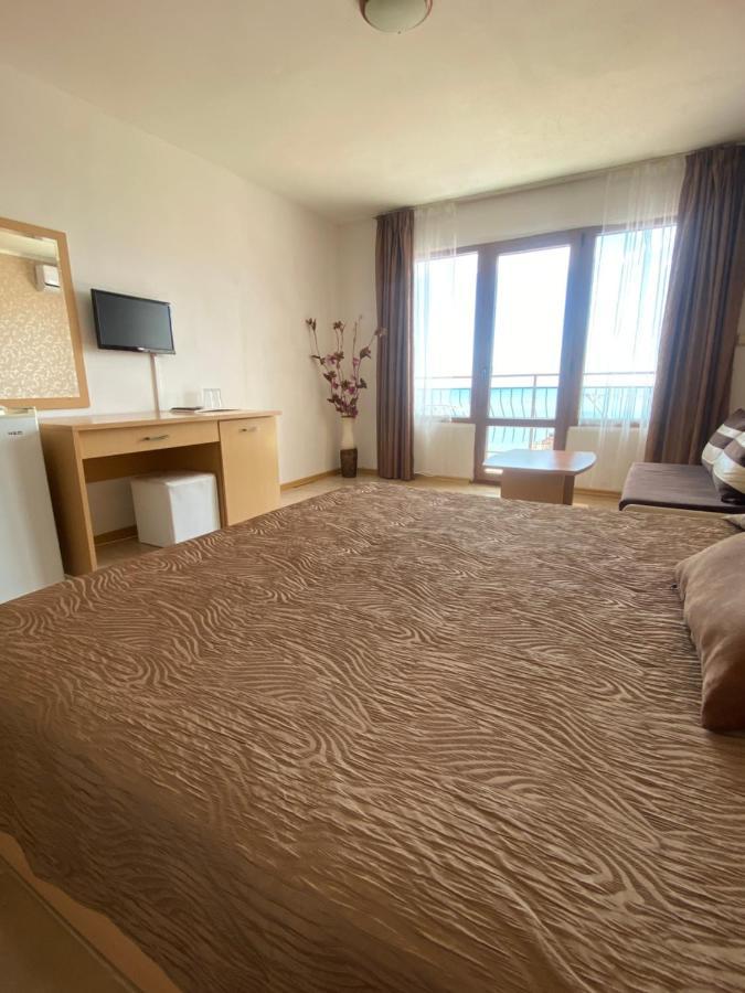 גולדן סנדס Family Hotel Rai-Only Adults מראה חיצוני תמונה