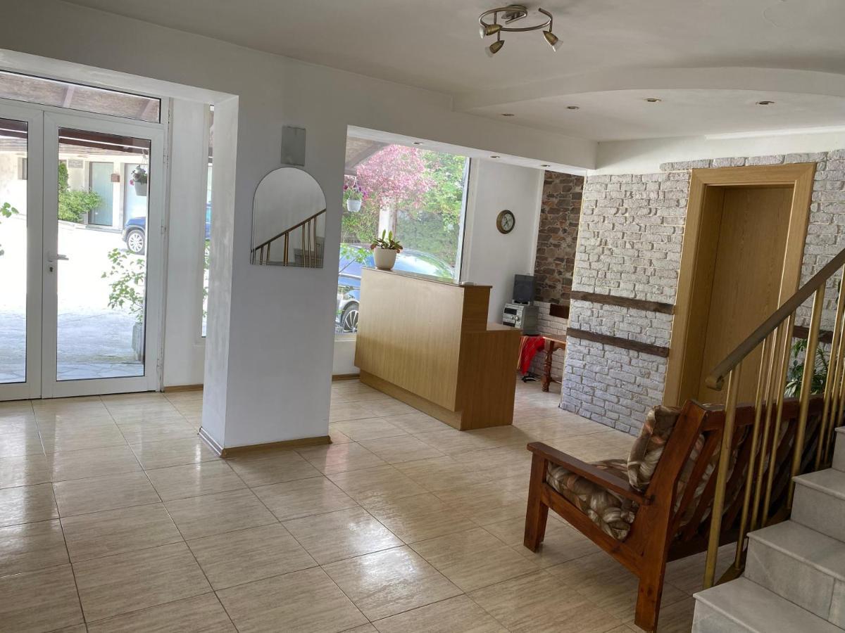 גולדן סנדס Family Hotel Rai-Only Adults מראה חיצוני תמונה